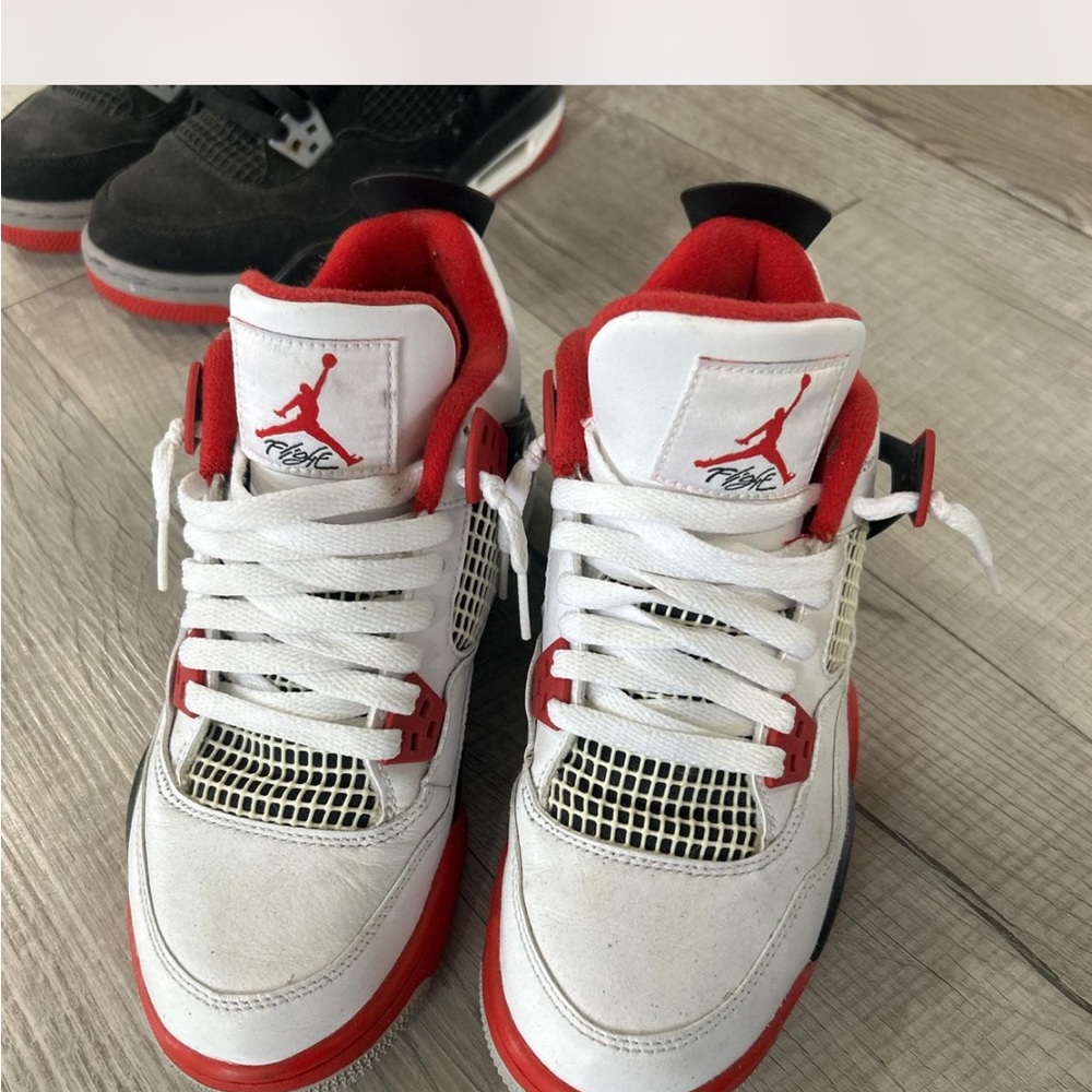 Retro Jordan Fire Red